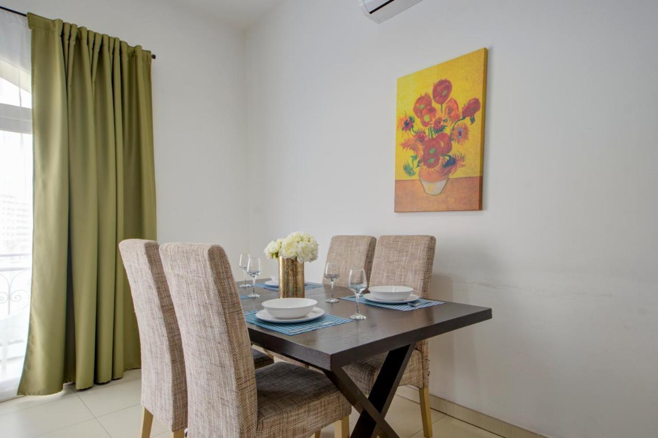 St Julians 2 Bedroom Apartment With Commanding Seaviews By Shortletsmalta Saint Julian's 外观 照片